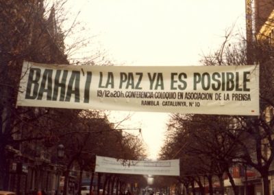 Pancarta Bahai diciembre 1985